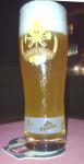 Jihlavsky Altbier, svrchne kvasene pivo s 55% psenicneho sladu, varene v pivovaru Jezek sklenice piva Jihlavsky Altbier