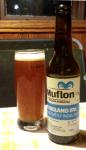 Muflon New England IPA,  lahev a sklenice