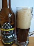 Zeliv - Questenberg, silne pivo tmave psenicne lahev a sklenice